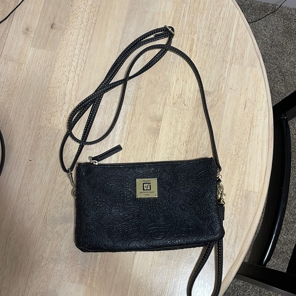Stone Mountain CrossBody